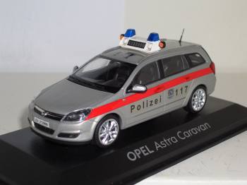 Opel Astra H járőrautó