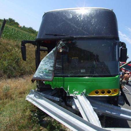Buszbaleset Zalakomar 2017