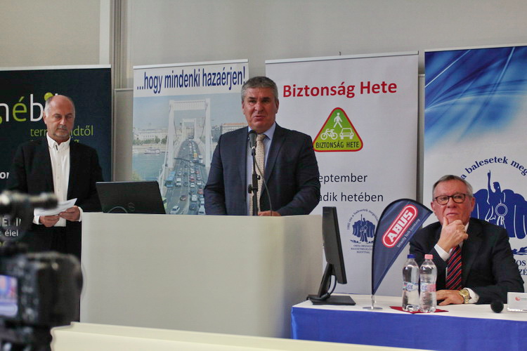 2019 Biztonsag Hete 04