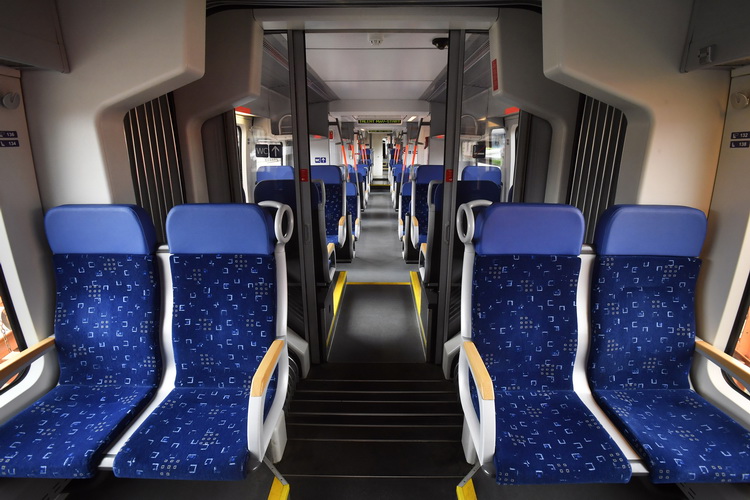 2020 Végére Felújítják Mind A Tíz Talent Motorvonatot