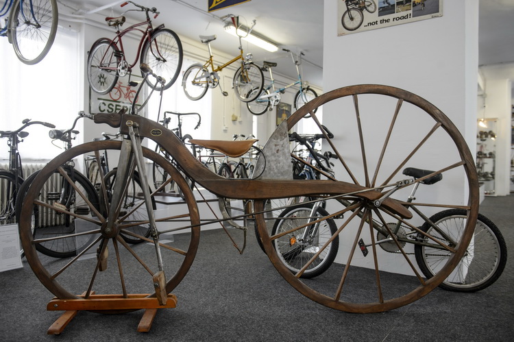 Balassagyarmaton Nyílik Az Ország Első Kerékpármúzeuma