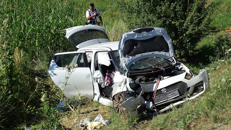 Halálos Baleset Történt Szolnoknál