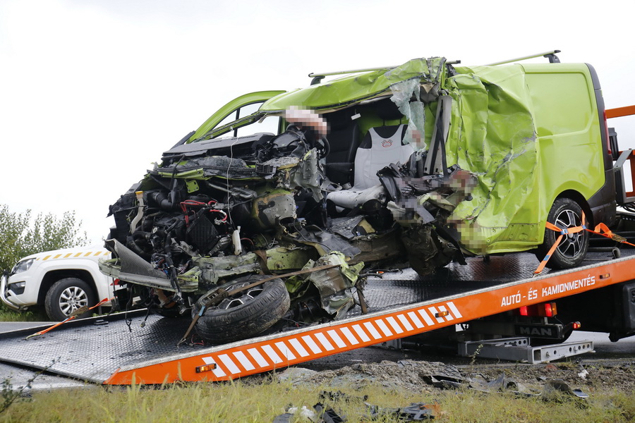 Halálos Baleset A 86 Os Főúton Rédicsnél