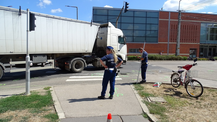 Halálos Baleset Törökszentmiklóson