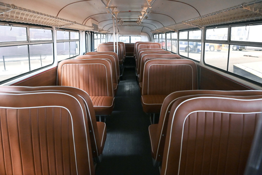 Bemutatták A Közlekedési Múzeum Restaurált Ikarus 66 Os Aut