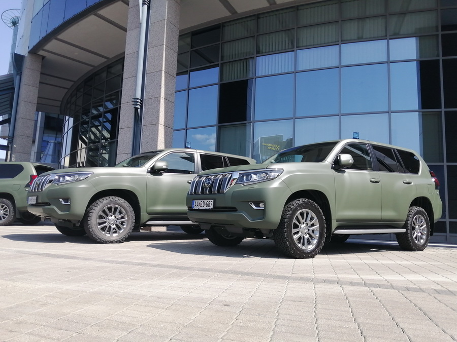 2208 Uj Toyota Land Cruiser 1