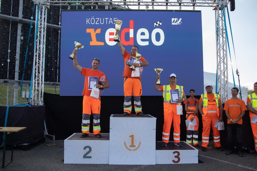 2209 Kozut Rodeo1 Resize