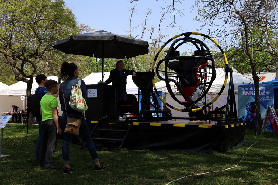 2304 Rendornap Cikk 2 Resize