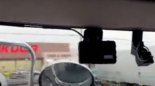 2404 Toyota Mentes 2